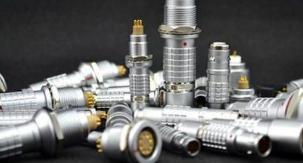 Plasma Cleaner for Electrical Co<em></em>nnectors in Aerospace