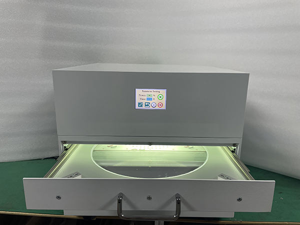 12 inches UV Curing Systems Debond Tape from Wafer