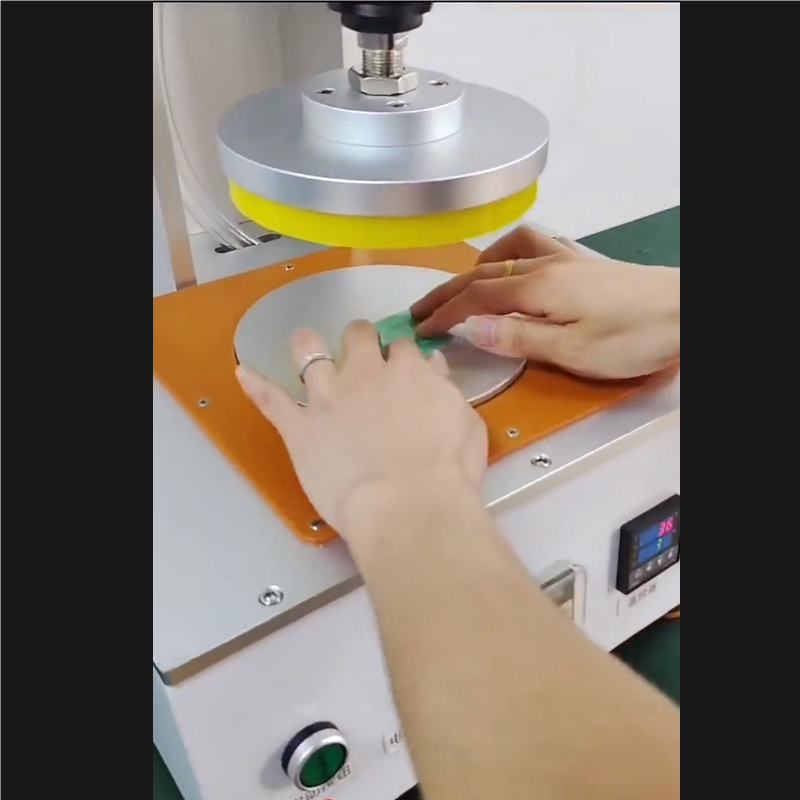 Reverse molding machine